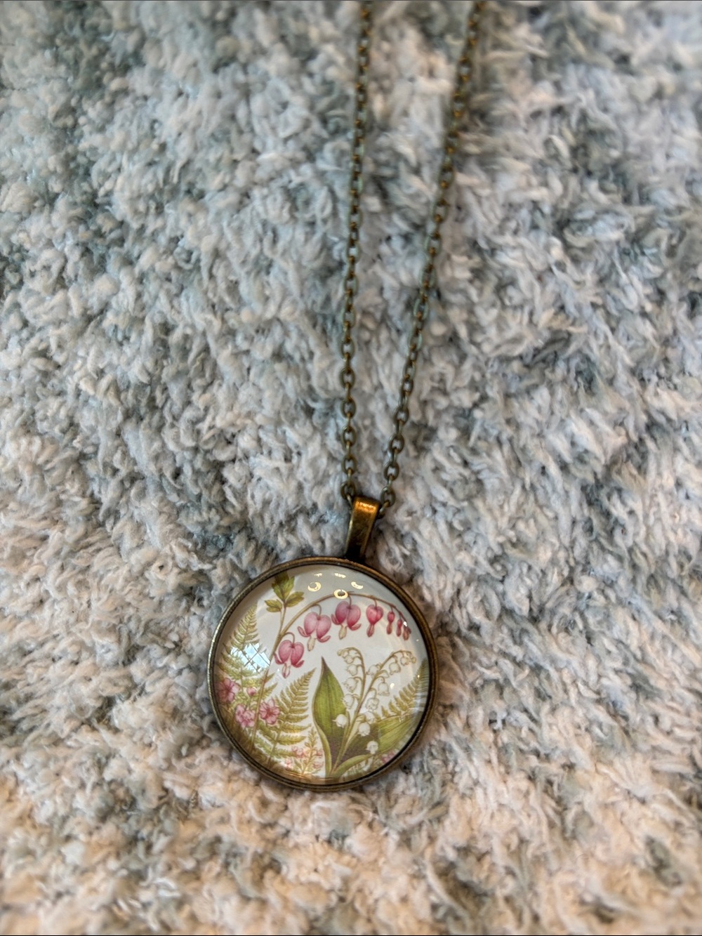 Vintage-Styled Orchid Fern Garden Floral Glass Pendant Necklace Brass NWT 20-22”